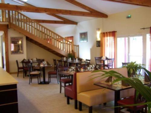 Relais Fasthotel Quimperle Exterior photo